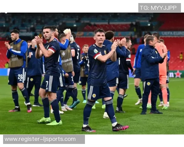 英超足球战术在西安足球队阵地战体系中的应用与发展探讨